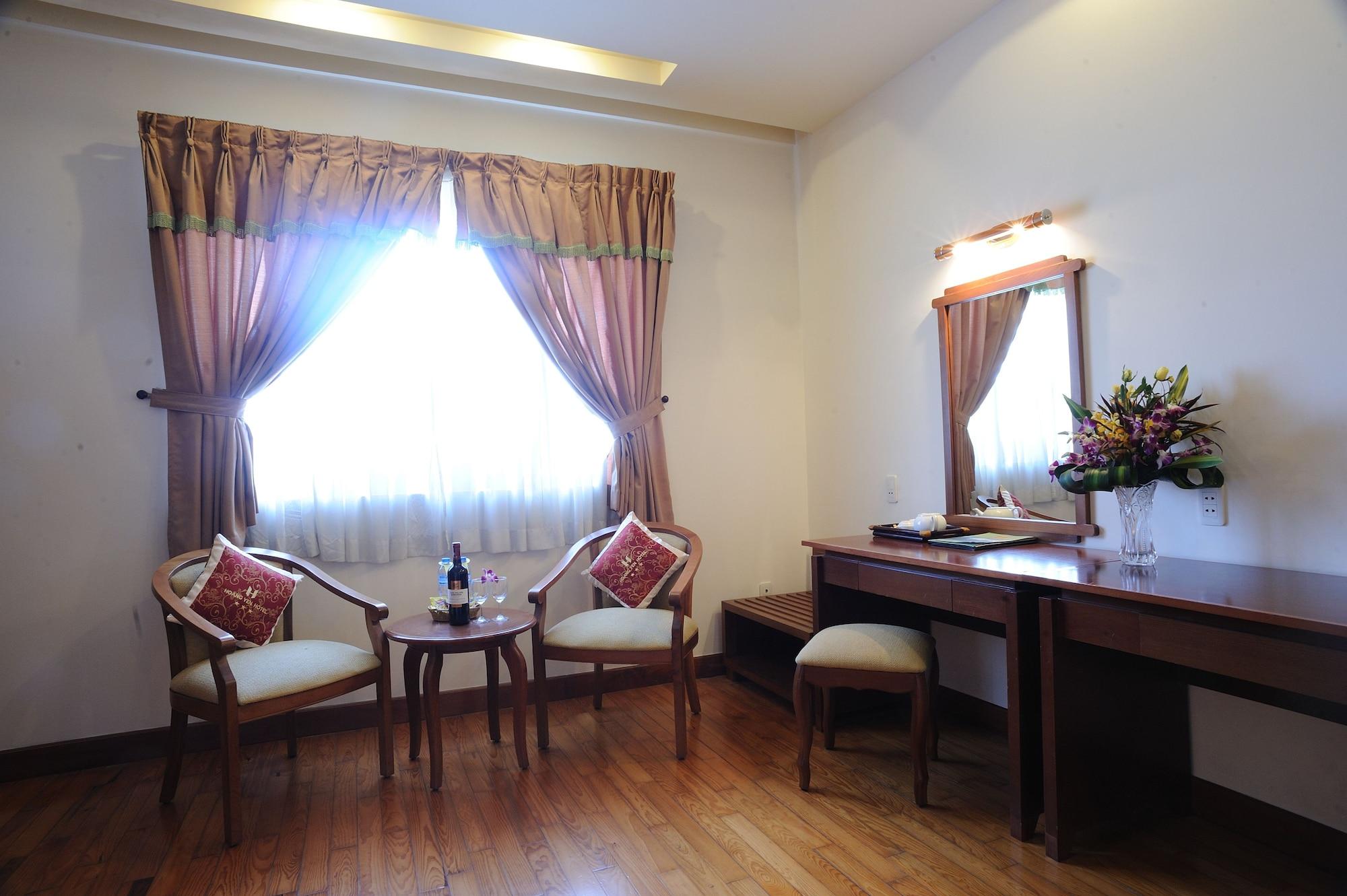 Hoang Yen 2 Hotel Thu Dau Mot Esterno foto