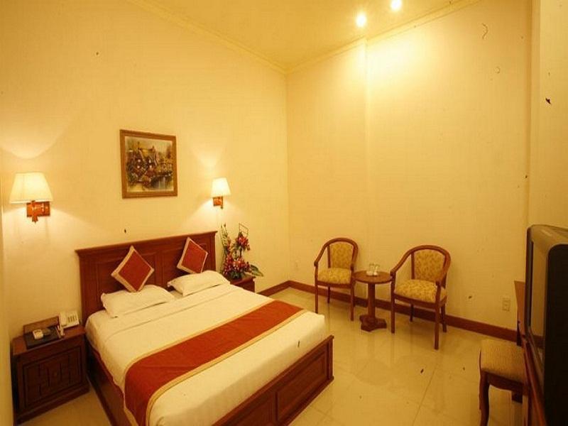 Hoang Yen 2 Hotel Thu Dau Mot Esterno foto