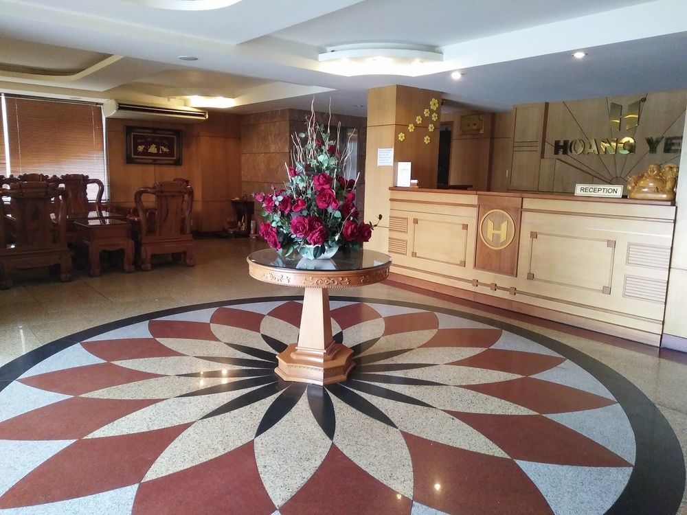 Hoang Yen 2 Hotel Thu Dau Mot Esterno foto